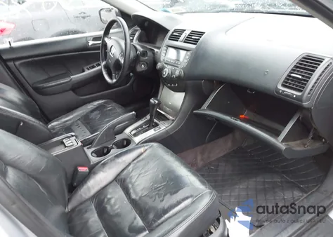 2005 Honda Accord 3.0 Ex from USA, damaged, VIN 1HGCM66535A076905